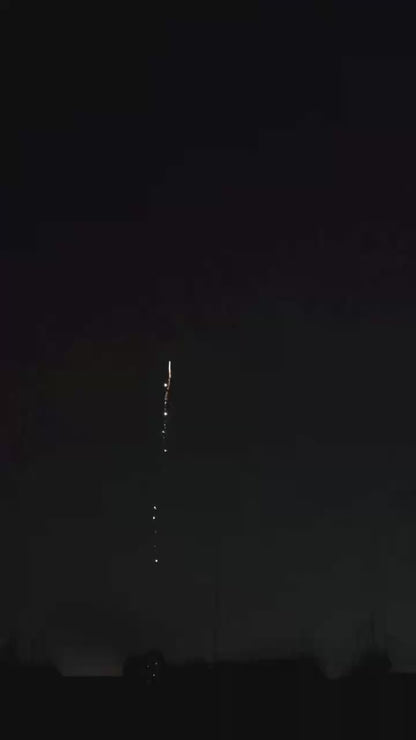 MCS-02 4"25 SHOOTS FIREWORK 4"25发盆花 (模压)